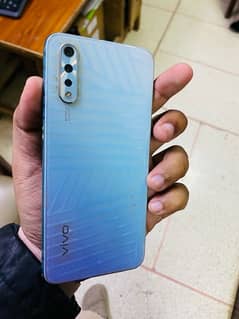 Vivo S1