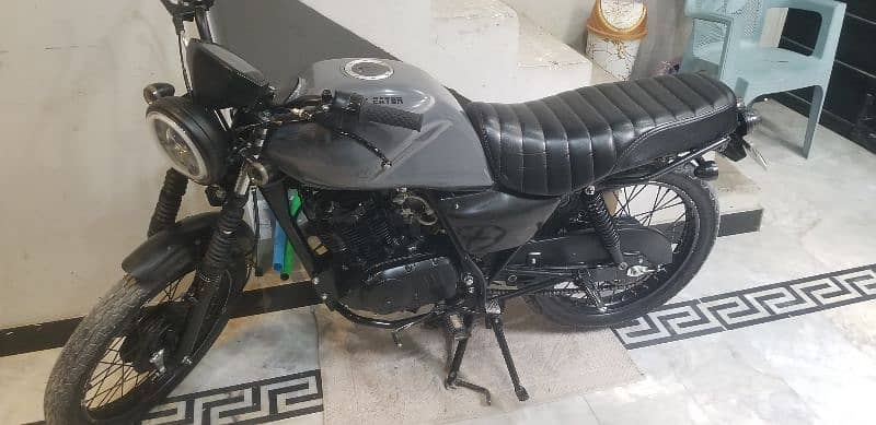 Suzuki Gs 150 modified 0