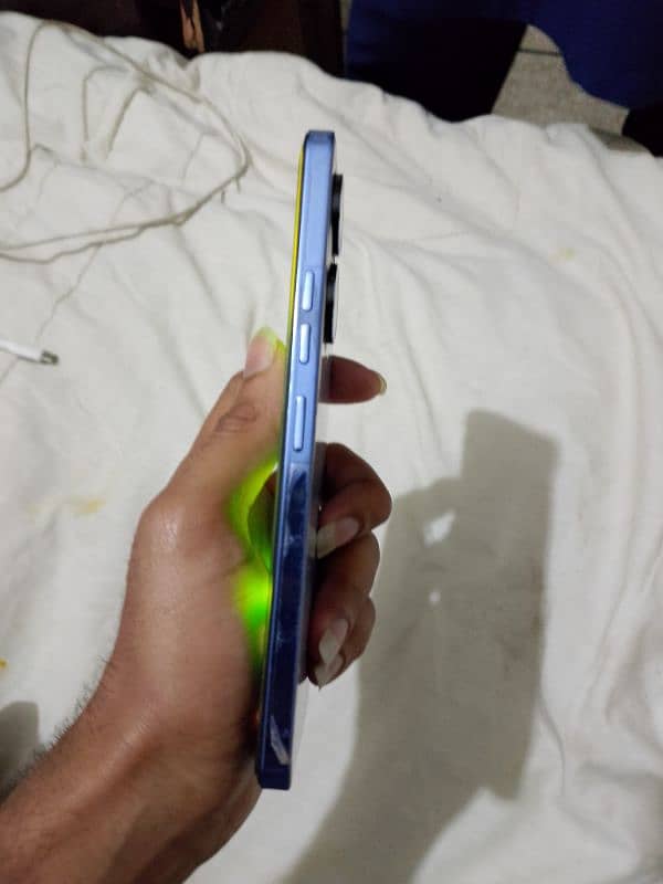 Tecno camon 20 pro 16+256 gb pack fone  10 by 10 condition 4