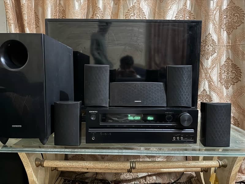 onkyo 5.1 HT R558 home theatre system 5