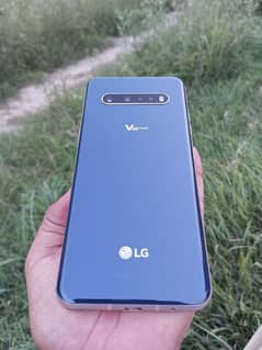 LG V60 8RAM.  128 GB