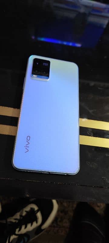 Vivo Y33s with original box 8+4 gb ram 128gb storage 10/10 condition 2