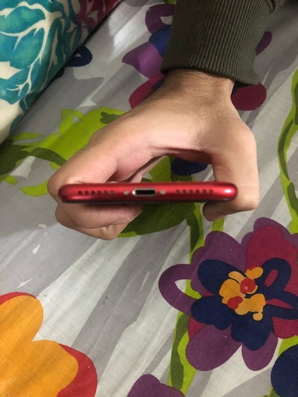 Iphone se 2022 10/10 condition 2