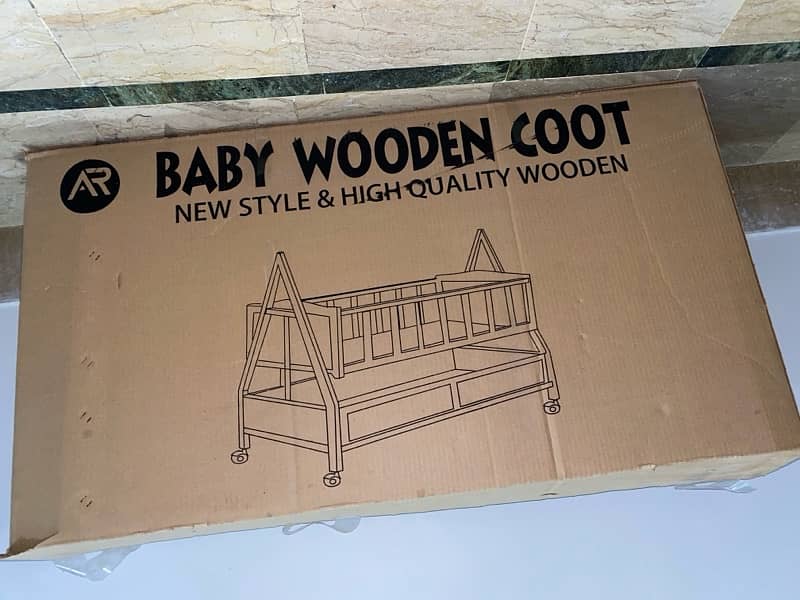 BABY WOODEN COOT 0