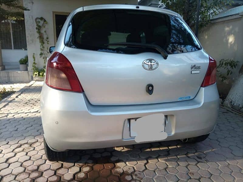 Toyota Vitz 2007 3