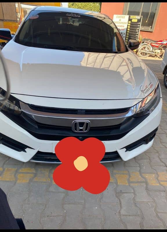 Honda Civic Oriel 2018 4