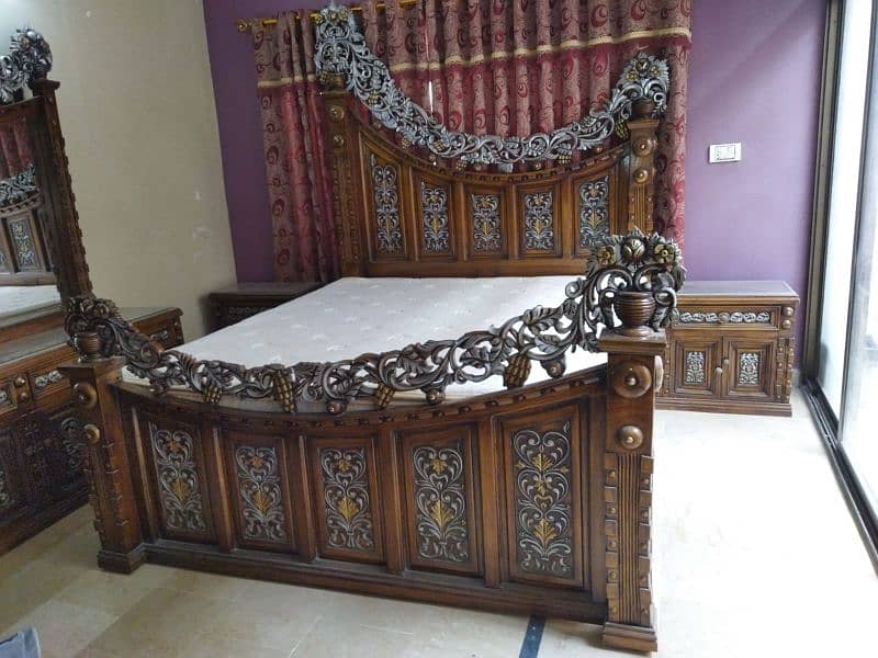 Wooden Bed with side corner & dressing 0