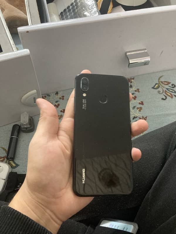 Huawei P20 Lite / Nova 3e 4