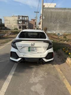 Honda Civic VTi Oriel Prosmatec 2017 (1.8)