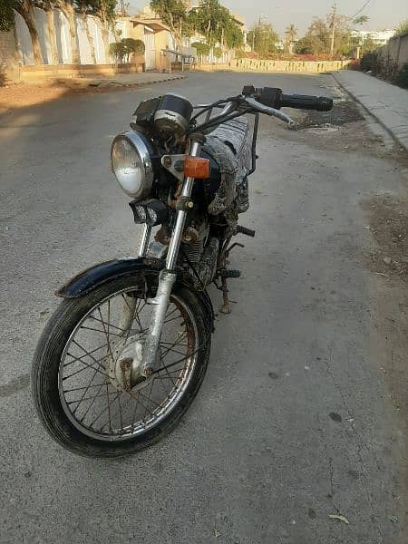 SUZUKI GS 150 URGENT SALE 0