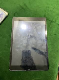 ipad 9th generation panel changed 256 gb. battery issue with box