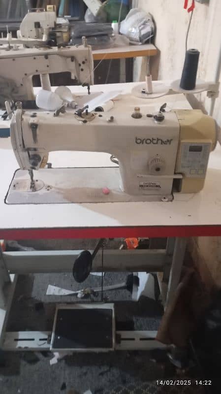 urgent sale side panel stitching machine 1