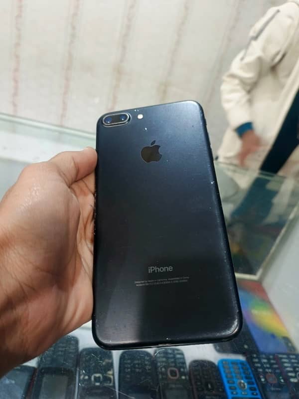 iPhone 7+ 128GB All ok 100% battry health Non PTA 5