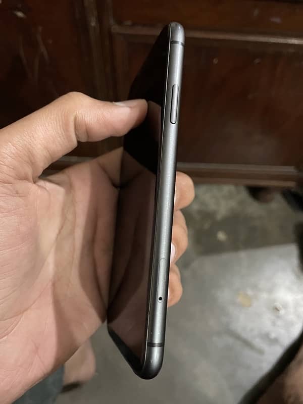 iPhone 11 Dual PTA Approved 4