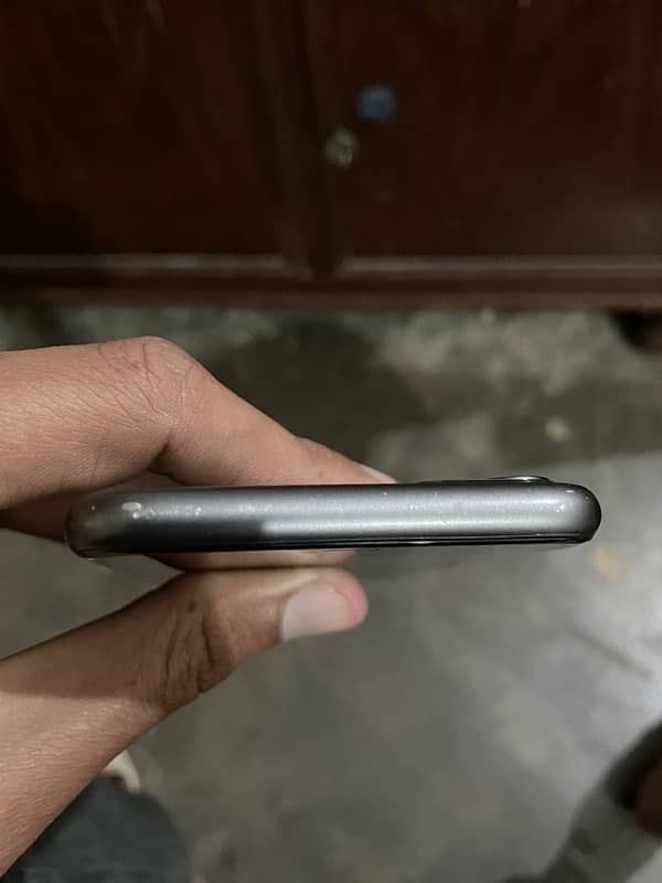 iPhone 11 Dual PTA Approved 6