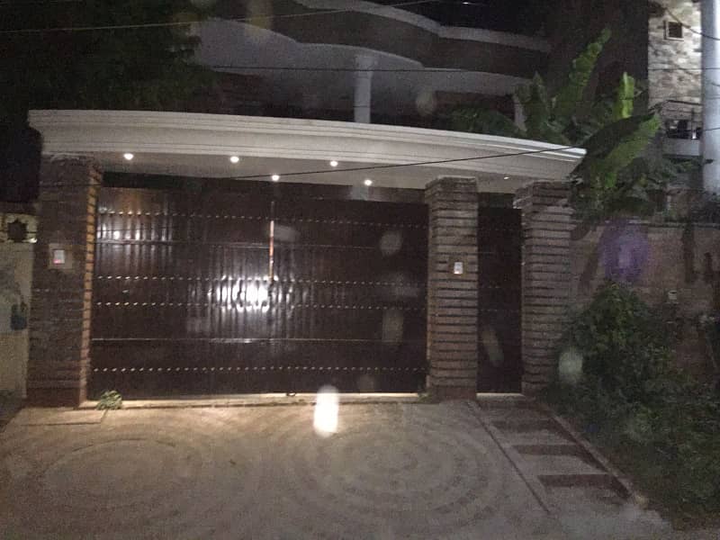 12 MARLA HOUSE FOR RENT AT THE PRIME LOCATION OF BOR SOCIETY LAHORE 7