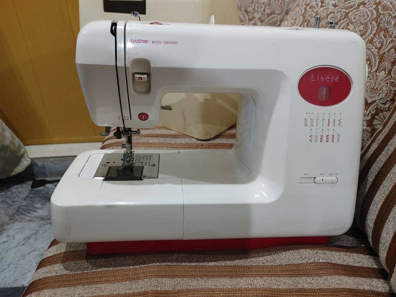 Brother Sewing or Salai machine 0