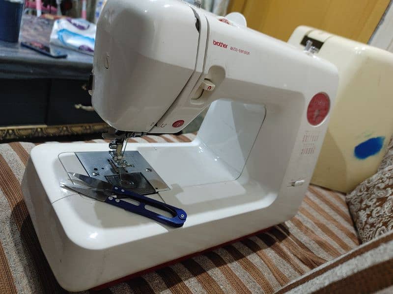 Brother Sewing or Salai machine 2