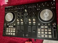 Traktor s4 mk2