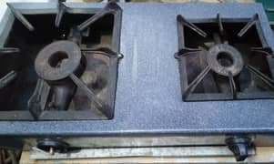 2 burner stove in perfect working condition with gas pipe