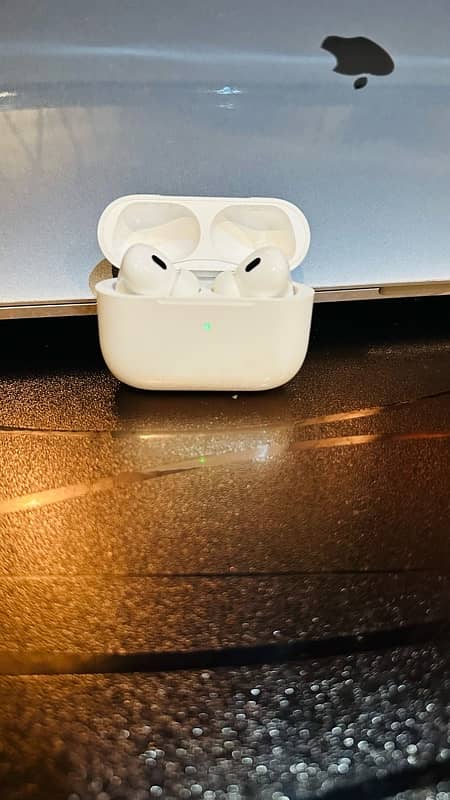 Apple airpods 2 in warrenty 0