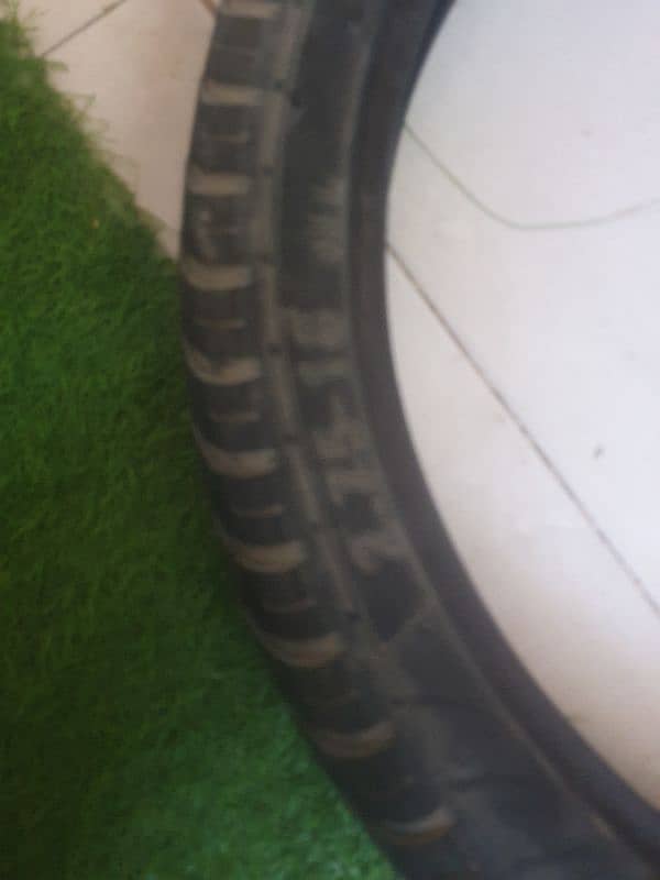 front tyre 2.75 18 DSI used normal condition 2