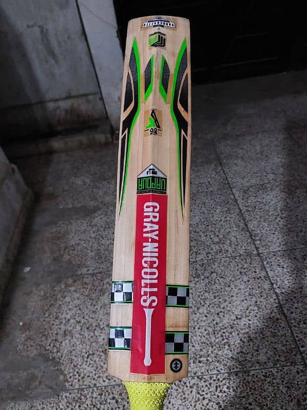 Gray Nicolls Vapour (Babar Azam edition) 4