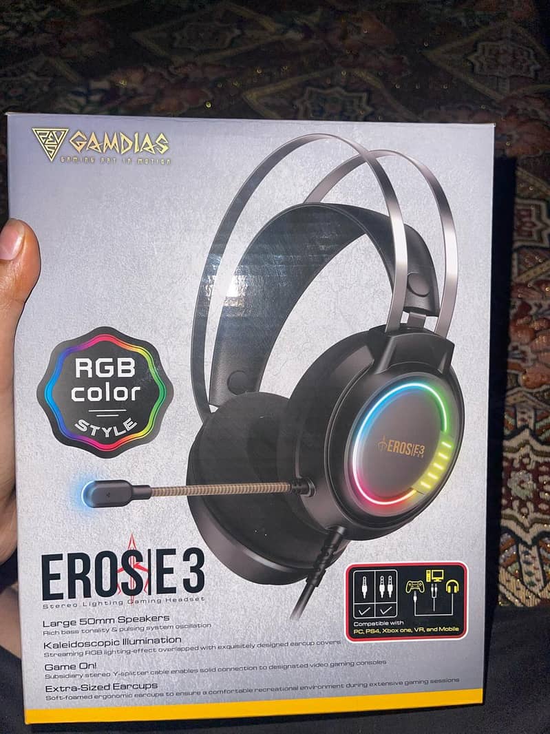 GAMIDAS; Gaming RGB Headphone including MIC. (Model: EROS E3) 1