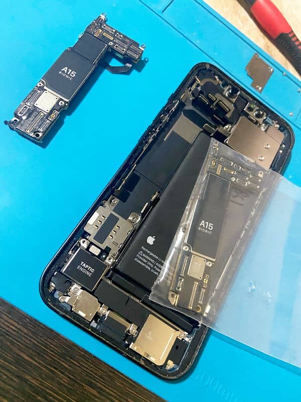 iPhone XS Max 11 Pro Max 12 Pro Max 13 Pro Max 14 Pro Boards Available 19