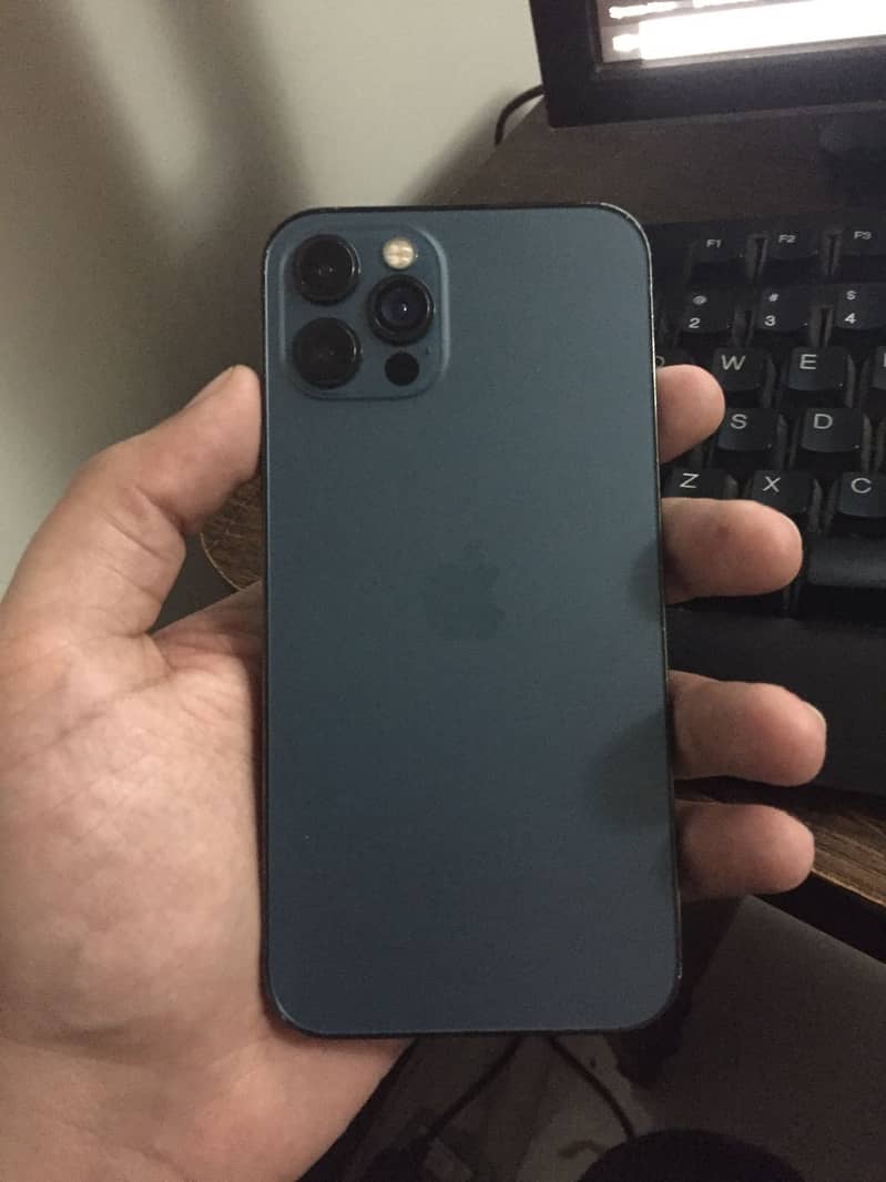 Apple iPhone 12 Pro 0