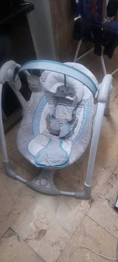 new condition baby swing.