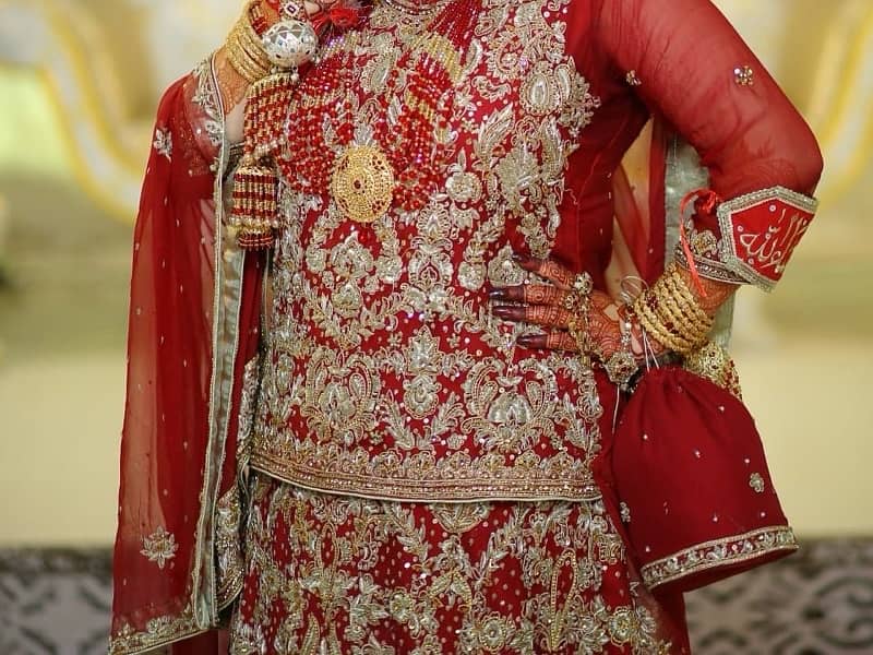 bridal lehnga barat urgent sale 2