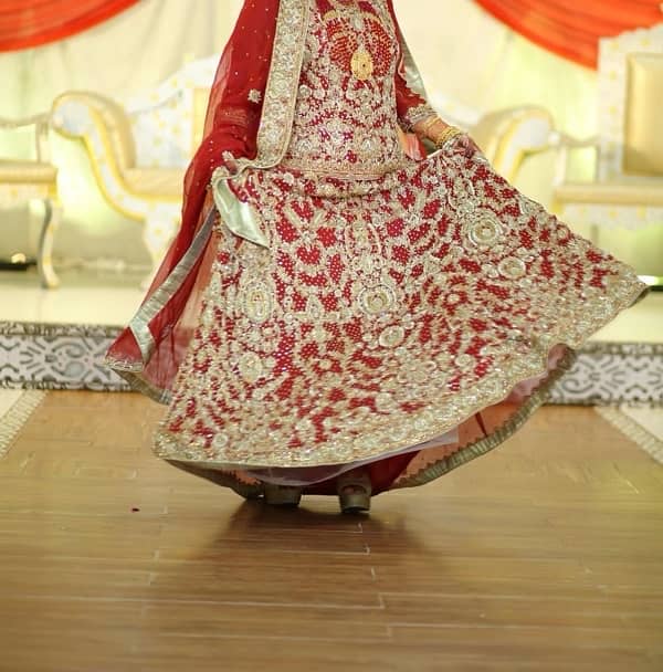 bridal lehnga barat urgent sale 5