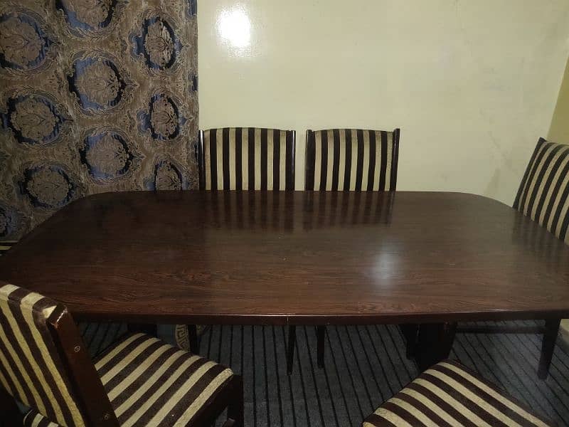 LONG DINING TABLE ROOM 3