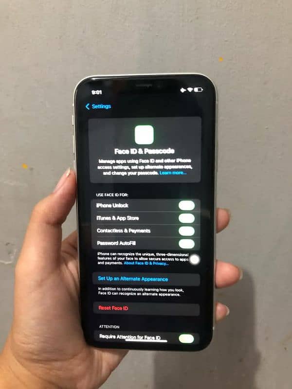 iphone XR factory unlock 6