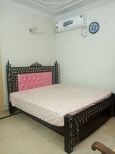 King size double bed