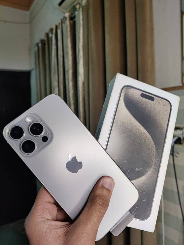 Iphone 15 Pro Max jv natural Titanium 03304935427 contact 1