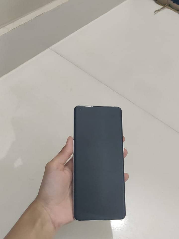 One Plus 9 Pro 1