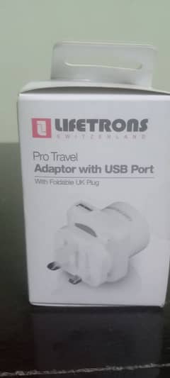 adapter with built in usb for iphone. laptop. andriod