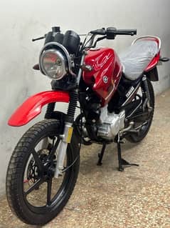 yamaha ybr125g 2022 model ( low millage )