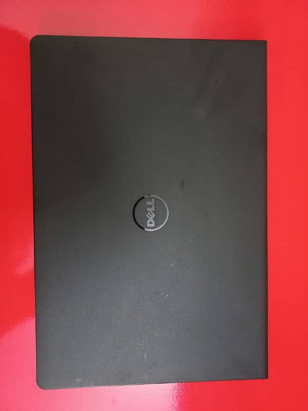 Dell Inspiron 15 3000 i3 6th Generation 1