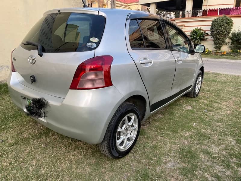 Toyota Vitz 2007 1