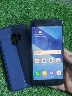 samsung galaxy A5 non pta 3 / 32 gb 10 by 10 Condition