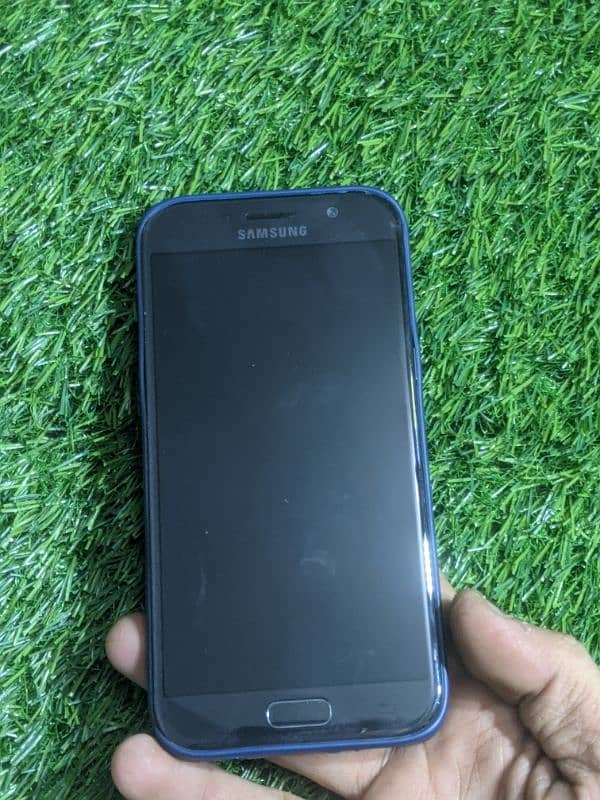 samsung galaxy A5 non pta 3 / 32 gb 10 by 10 Condition 8