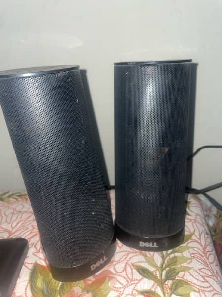 speakers 1