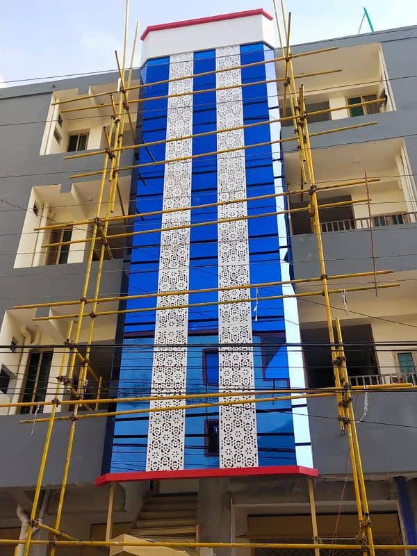 Wall cladding sheet and curtain wall, spider glass fitting 16