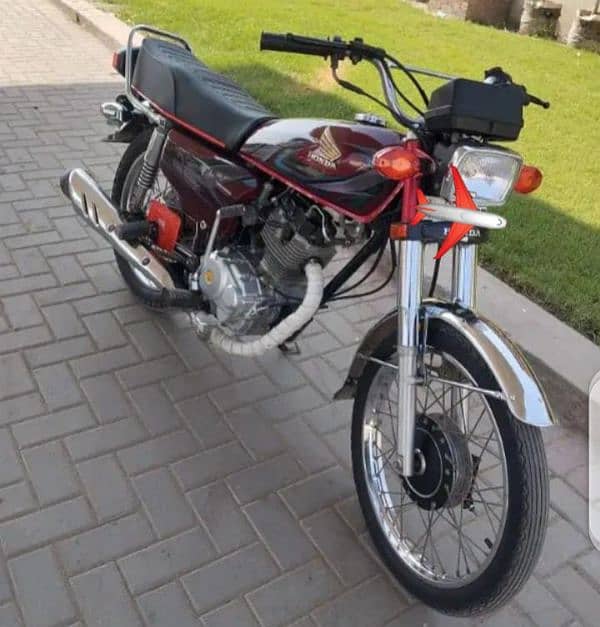 Honda 125 for sale 10by 10 condition 2