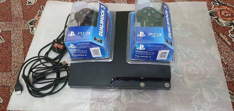 jalbrojen ps3 slim 500gb/48 top games instl 2 remotes 1