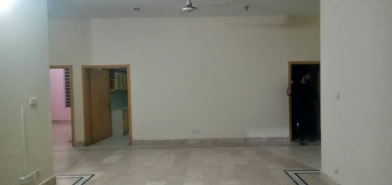 1 kanel Upper Portion For Rent Double Road F15 Islamabad 16