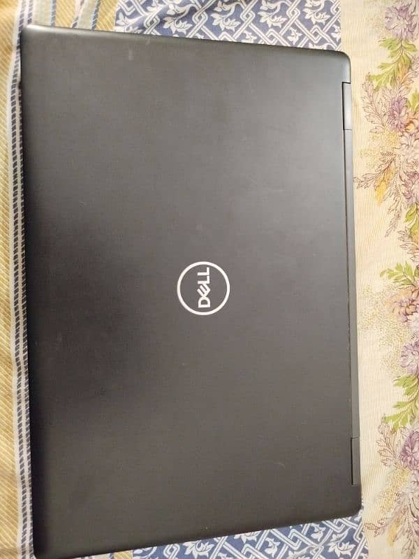 Laptop latitude 5590 5